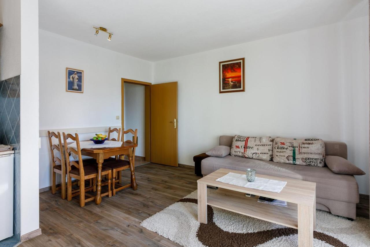 נובי ווינודולסקי Apartments Kulas מראה חיצוני תמונה