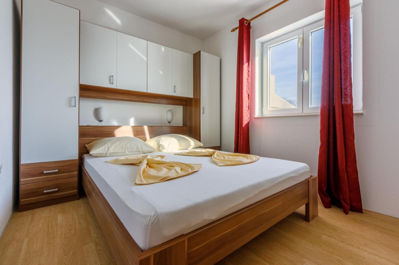 נובי ווינודולסקי Apartments Kulas מראה חיצוני תמונה