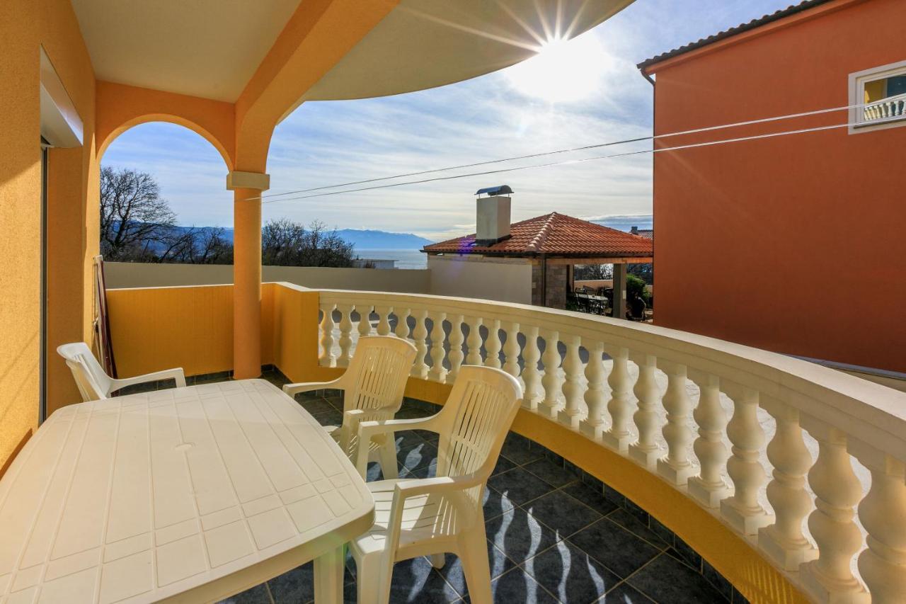 נובי ווינודולסקי Apartments Kulas מראה חיצוני תמונה