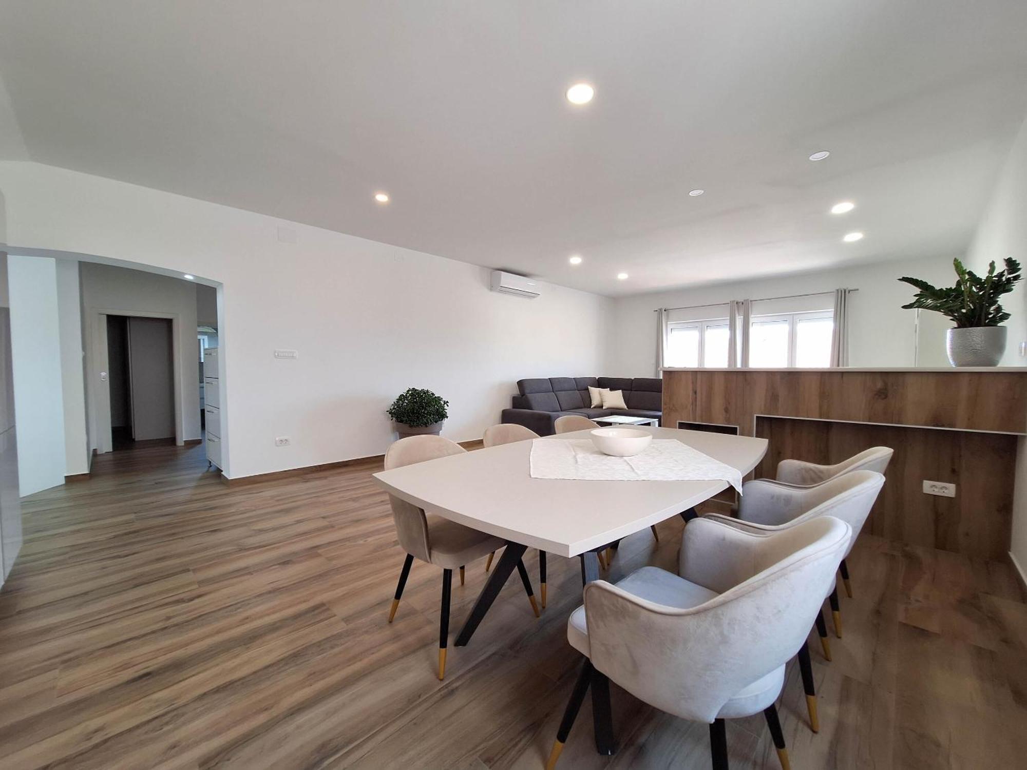 נובי ווינודולסקי Apartments Kulas מראה חיצוני תמונה