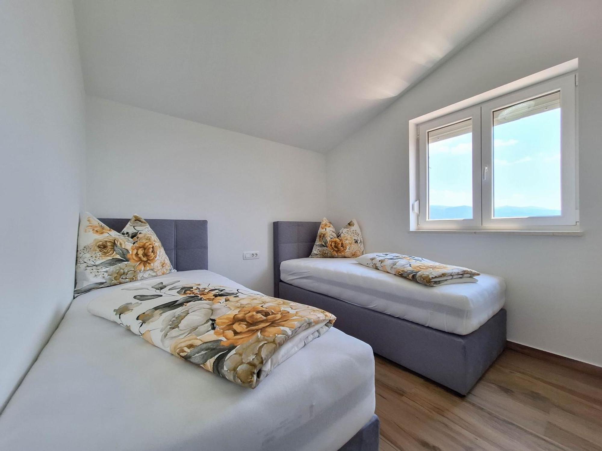 נובי ווינודולסקי Apartments Kulas מראה חיצוני תמונה